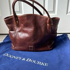 Dooney & Bourke leather bag